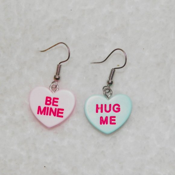 💘NEW💘 Valentine Conversation Hearts Earrings Silver Dangle Drop - Picture 2 of 5